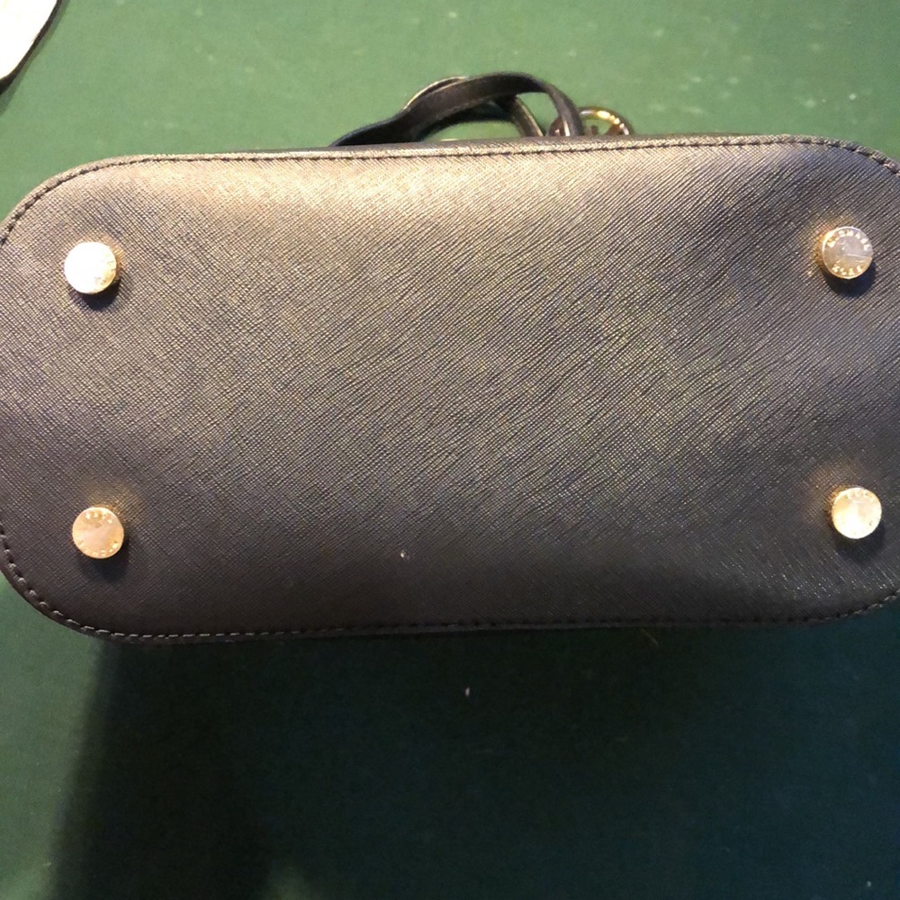 Michael Kors black purse - Picture 9 of 10